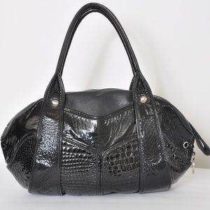**Stuart Weitzman**Croc Embossed*Large